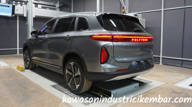 Spek Mobil Polytron Salip Jepang-China di RI