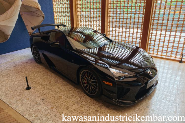 Supercar LFA Nurburgring Hadir di Jakarta